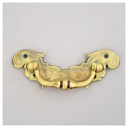 Engraved Lifting Handle