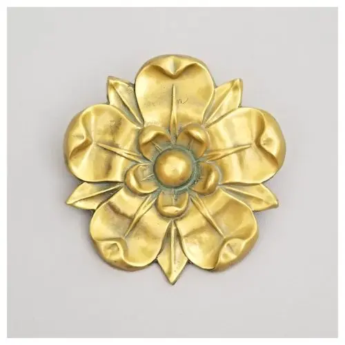Very Large Tudor Rose Mount