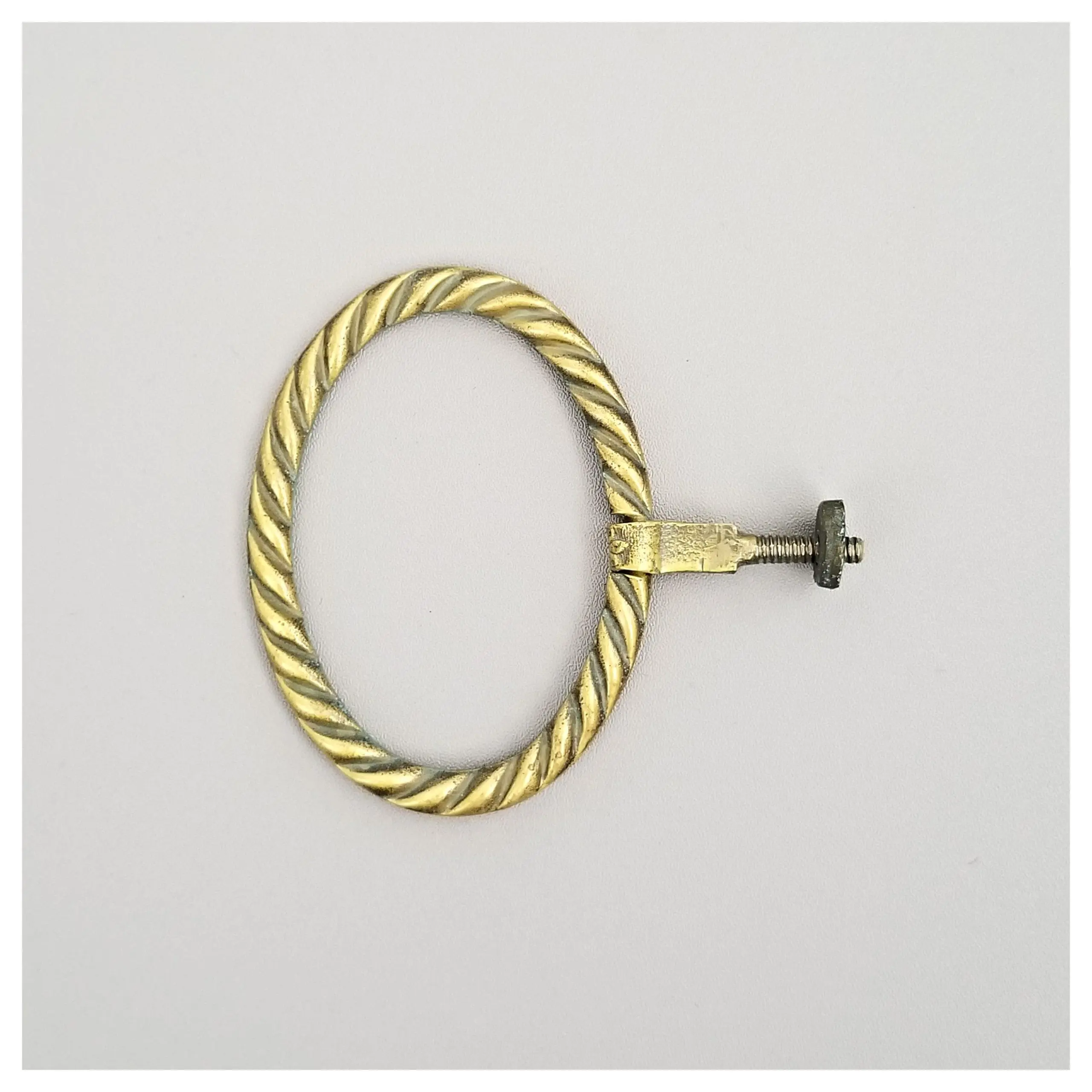 Pressed Oval Handle - Image 2