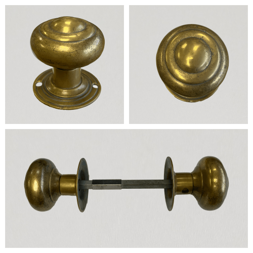 C268 1x Pair of Door Knobs, Back Plates & Spindle Sale (Light - Traditional)